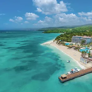 Hotel Sandals Dunns River Couples Only, Ocho Rios